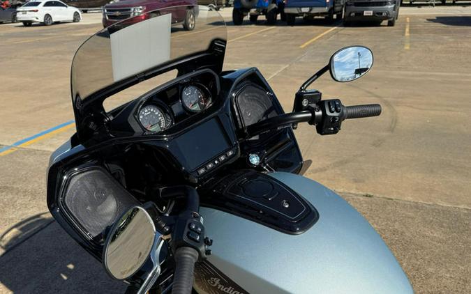 2025 Indian Motorcycle® Challenger® Dark Horse® 112 Frost Silver Smoke