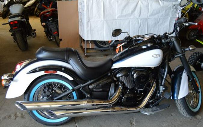 2026 Kawasaki Vulcan® 900 Classic