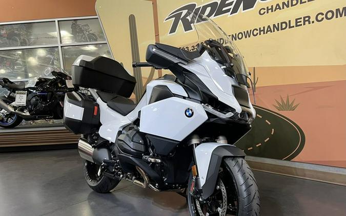 2026 BMW R 1300 RT Alpine White 3