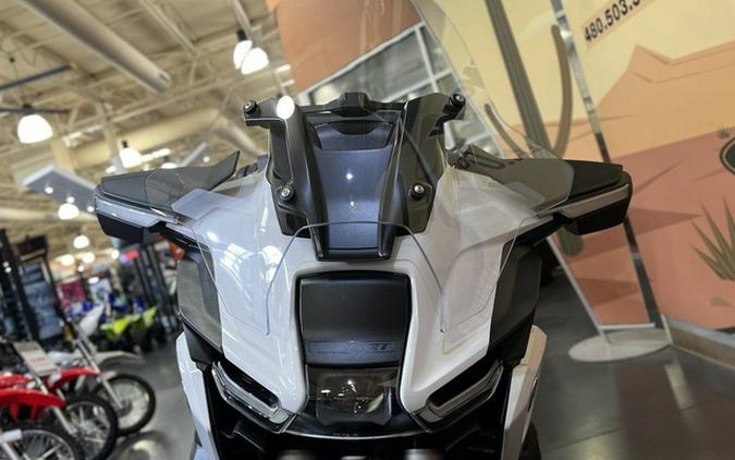 2026 BMW R 1300 RT Alpine White 3