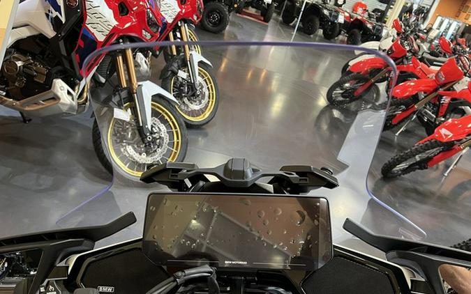 2026 BMW R 1300 RT Alpine White 3