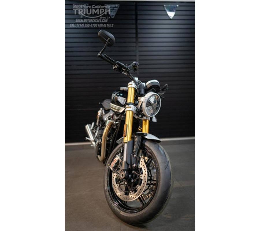 2026 Triumph Speed Twin 1200 RS Sapphire Black