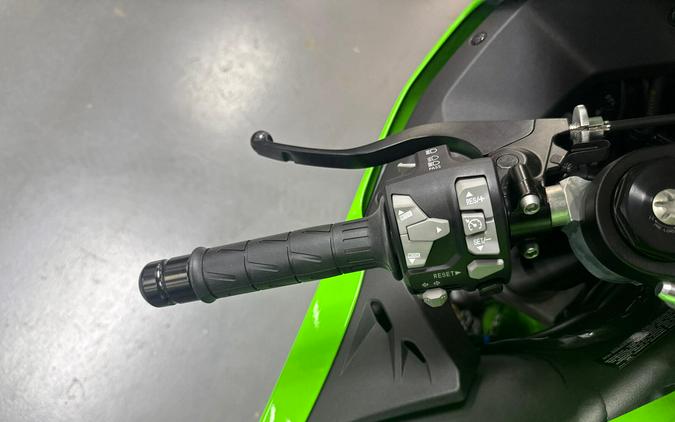 2026 Kawasaki NINJA ZX-10R