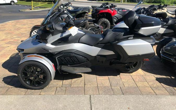 2024 Can-Am Spyder RT Limited Dark Wheels