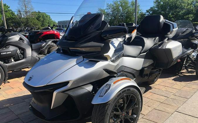 2024 Can-Am Spyder RT Limited Dark Wheels