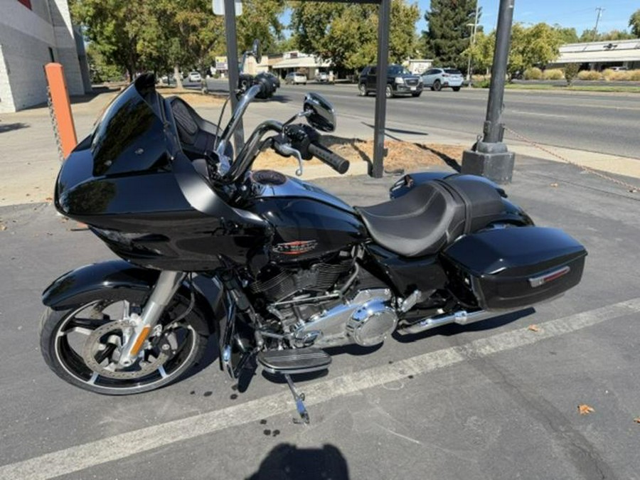 2025 Harley-Davidson® FLTRX - Road Glide®