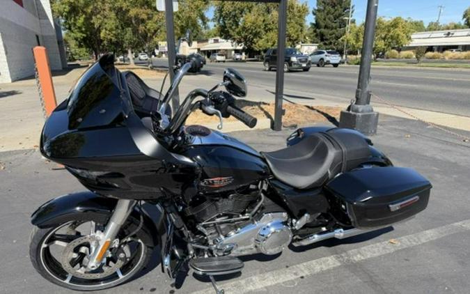 2025 Harley-Davidson® FLTRX - Road Glide®