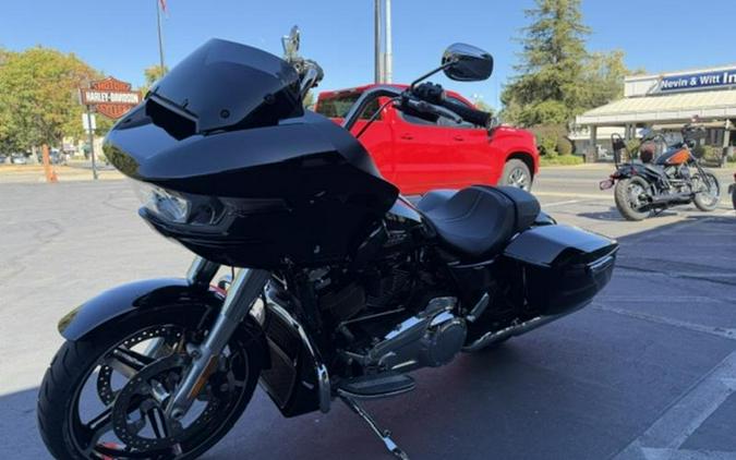 2025 Harley-Davidson® FLTRX - Road Glide®