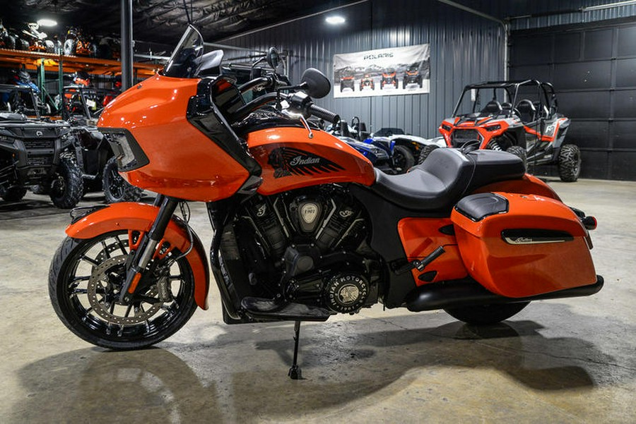 2024 Indian Motorcycle® Challenger® Dark Horse® Icon Sunset Orange