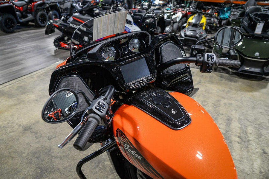 2024 Indian Motorcycle® Challenger® Dark Horse® Icon Sunset Orange