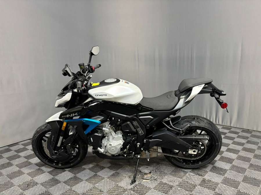 2026 CFMOTO 675NK