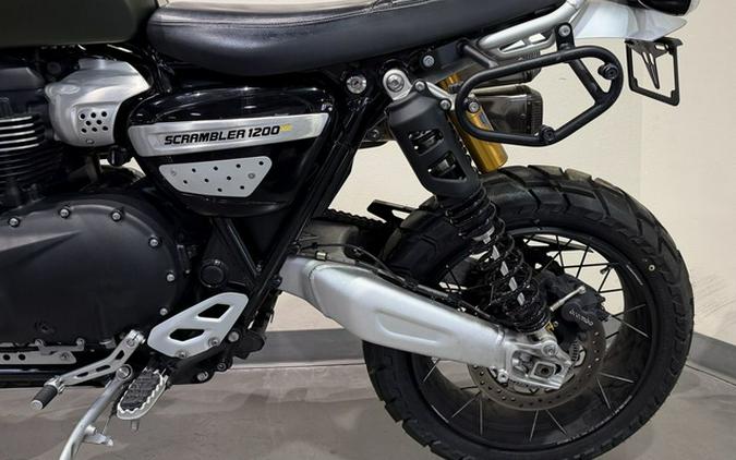 2023 Triumph Scrambler 1200 XE Matte Khaki Green Matte Jet Black