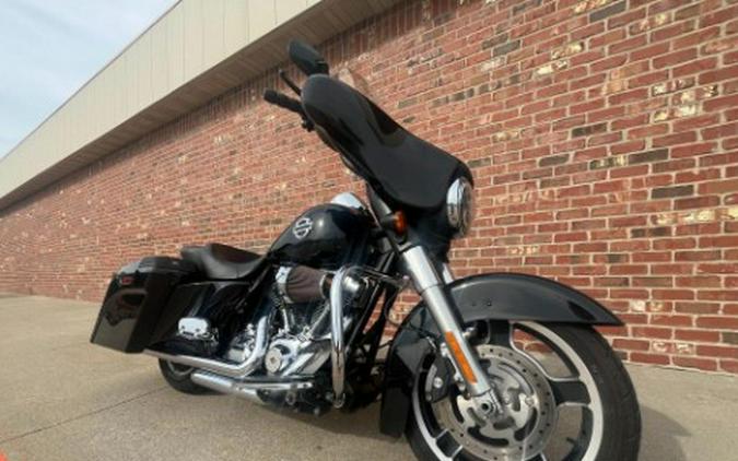 2012 Harley-Davidson Street Glide®