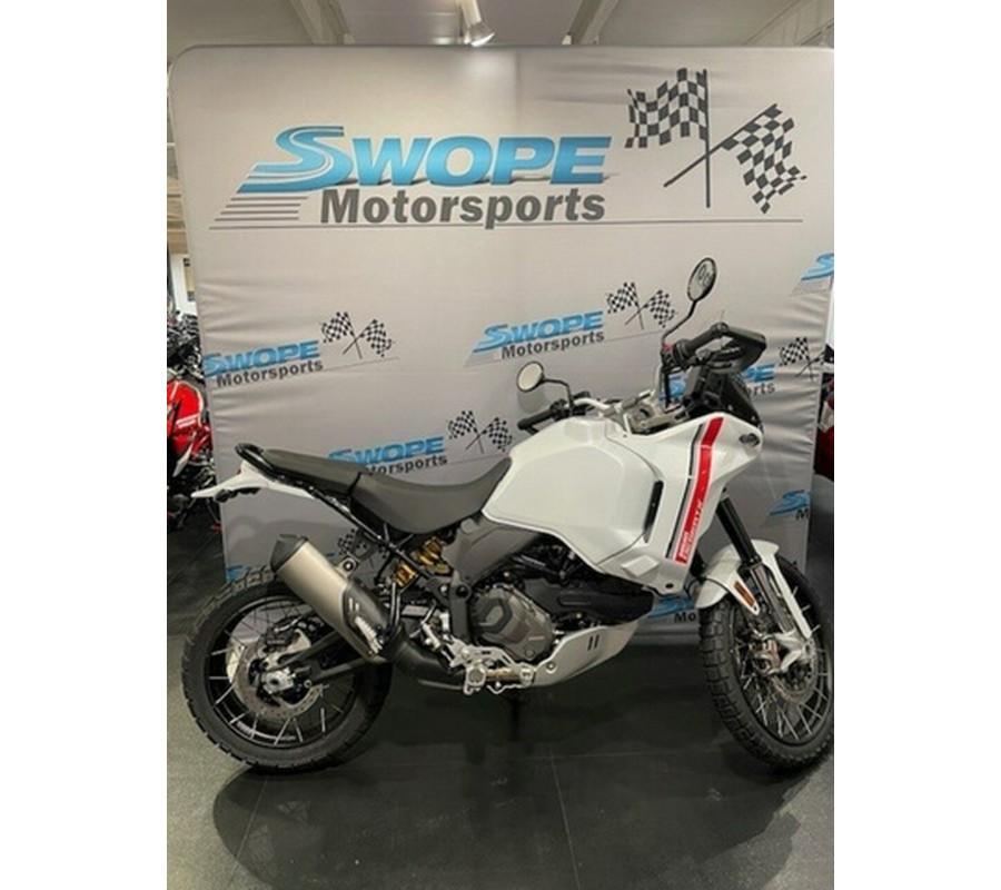 2025 Ducati DesertX
