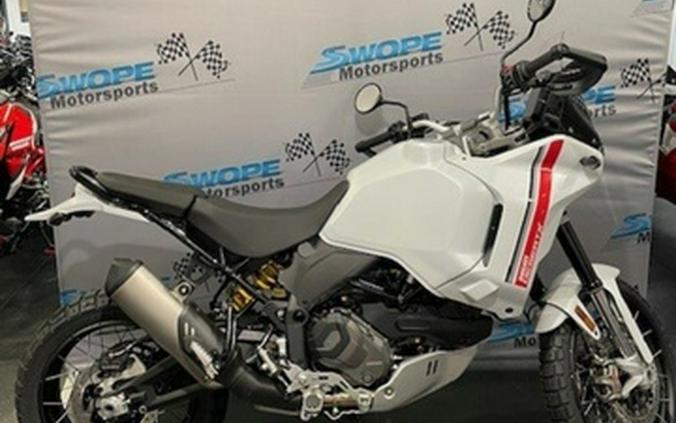 2025 Ducati DesertX