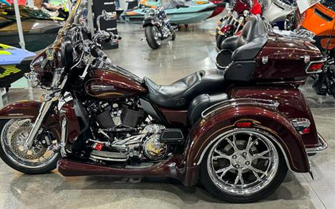 2019 Harley-Davidson Tri Glide® Ultra