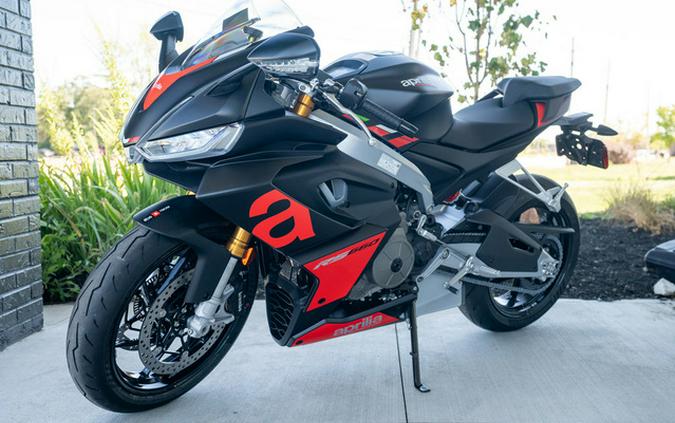 2023 Aprilia RS 660