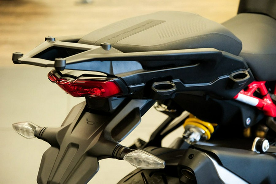 2026 Ducati Multistrada V4 S Travel & Radar Thrilling Black