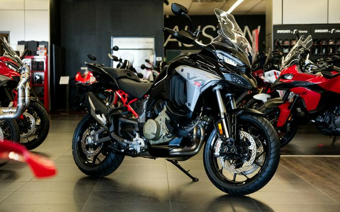 2026 Ducati Multistrada V4 S Travel & Radar Thrilling Black