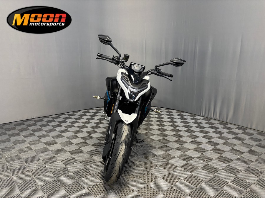 2026 CFMOTO 675NK