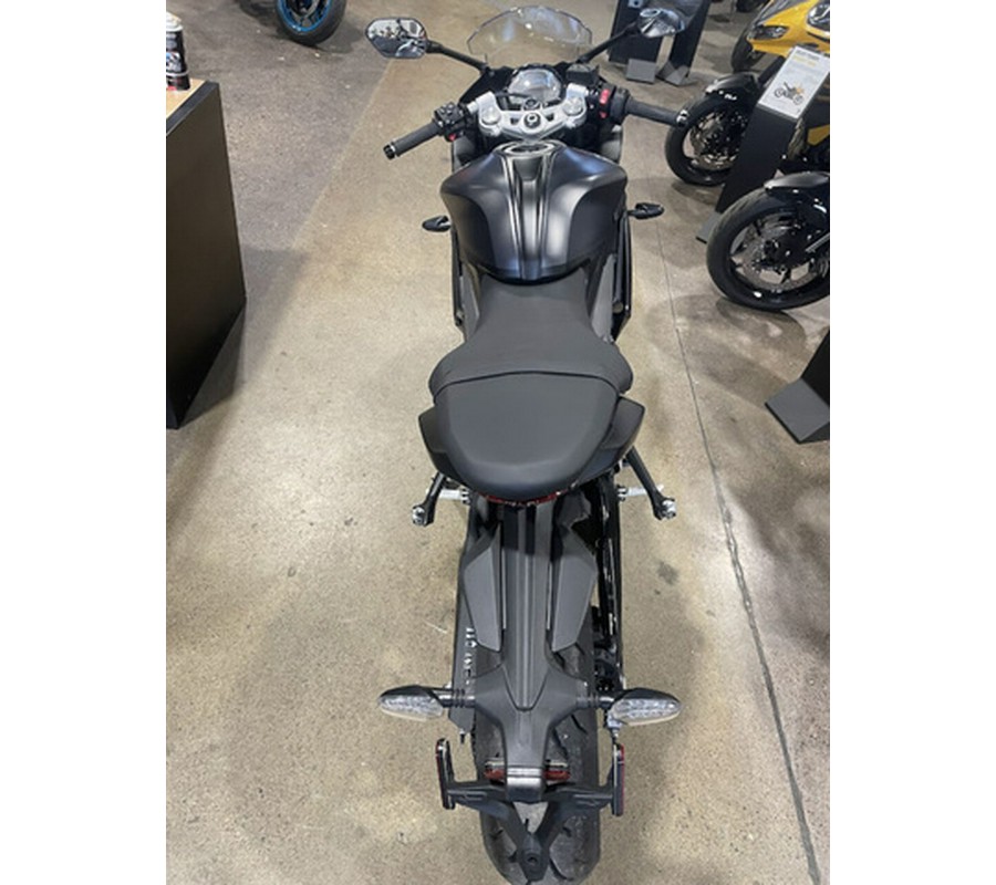 2025 Triumph Daytona 660 Satin Granite/Satin Black