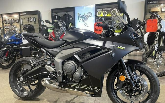 2025 Triumph Daytona 660 Satin Granite/Satin Black