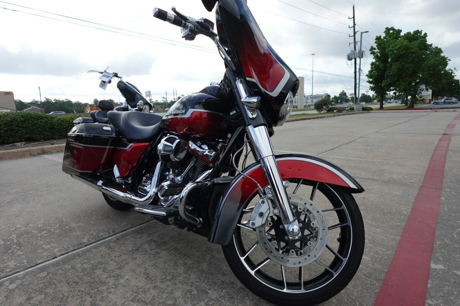 2021 Harley-Davidson CVO Street Glide FLHXSE