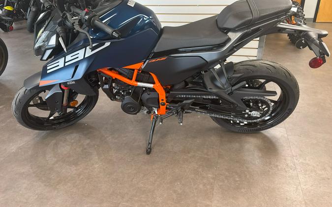 2026 KTM 390 Duke