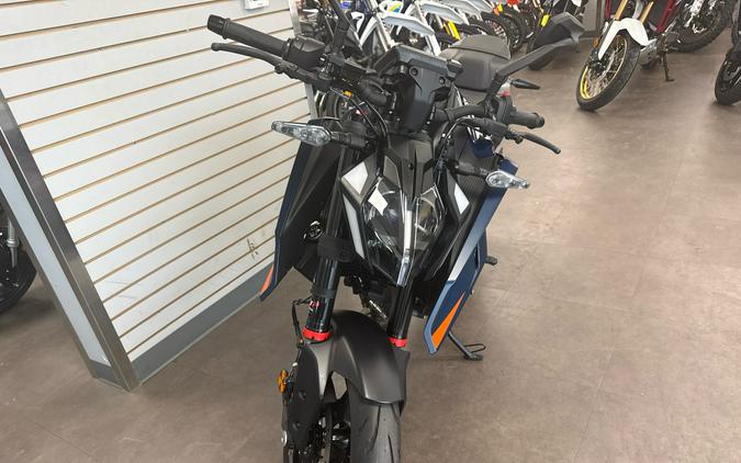 2026 KTM 390 Duke