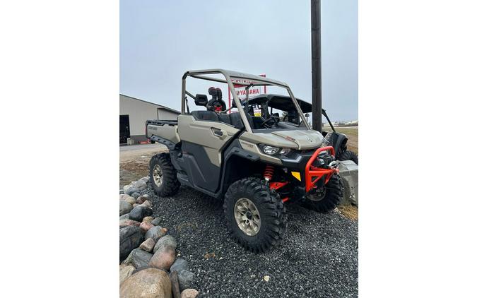 2023 Can-Am DEFENDER XMR HD10 (8YPA)