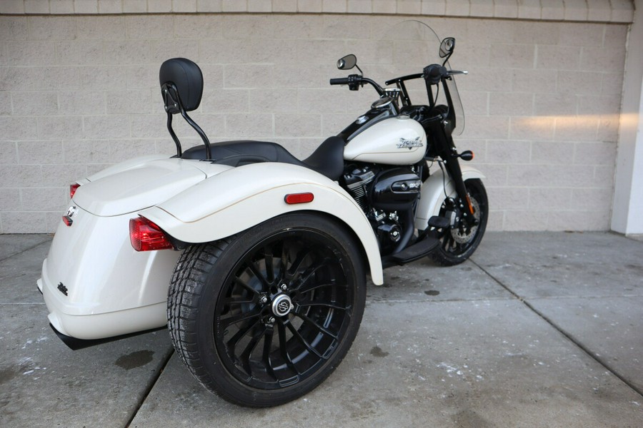 2023 Harley-Davidson Freewheeler