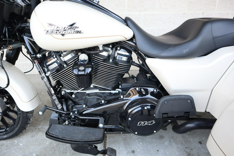 2023 Harley-Davidson Freewheeler