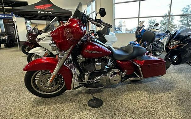 2013 Harley-Davidson FLHX - Street Glide