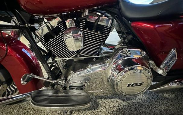 2013 Harley-Davidson FLHX - Street Glide