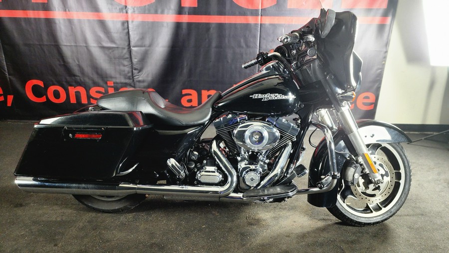 2012 HARLEY-DAVIDSON FLHXI STREET GLIDE - C619880