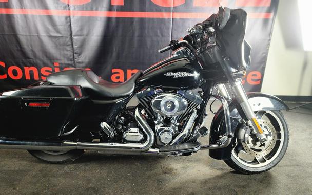 2012 HARLEY-DAVIDSON FLHXI - C619880