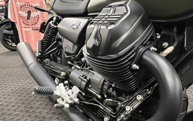 2024 Moto Guzzi V7 Stone