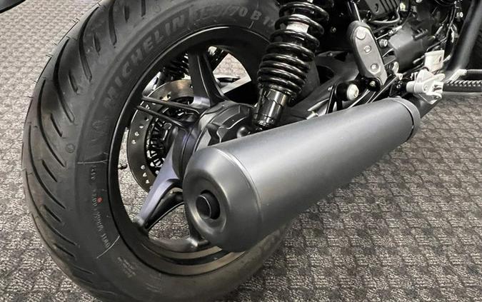 2024 Moto Guzzi V7 Stone