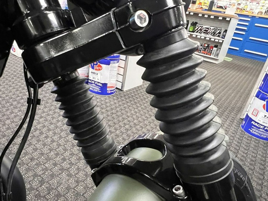 2024 Moto Guzzi V7 Stone