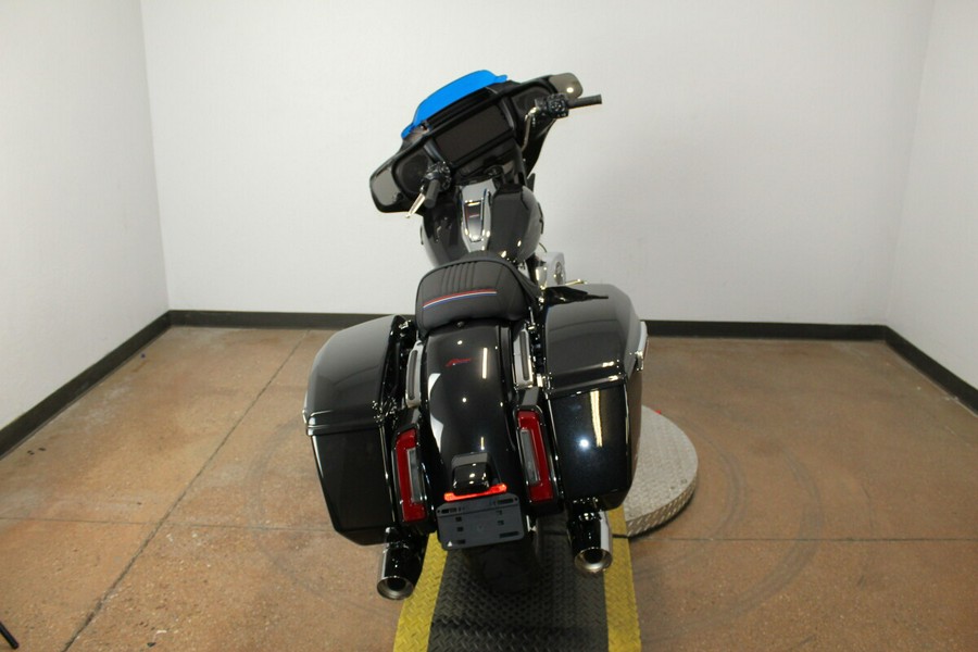 2026 Harley-Davidson® Street Glide® Midnight Ember