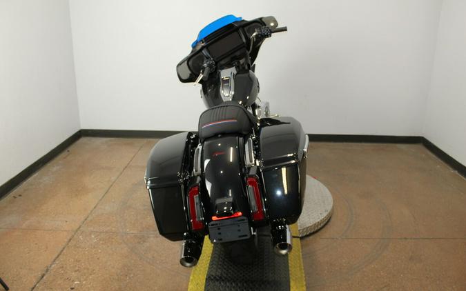 2026 Harley-Davidson® Street Glide® Midnight Ember