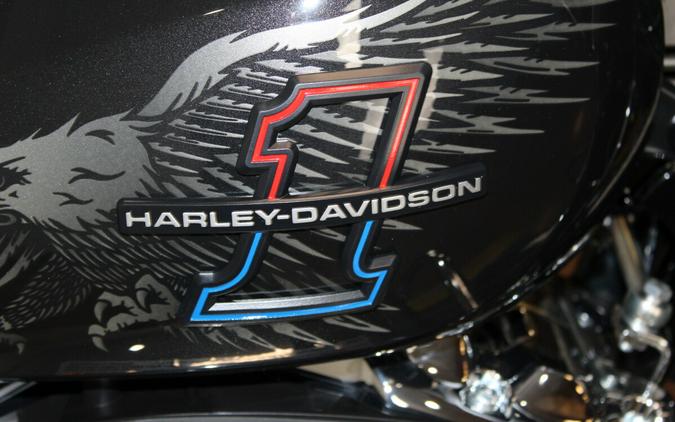 2026 Harley-Davidson® Street Glide® Midnight Ember