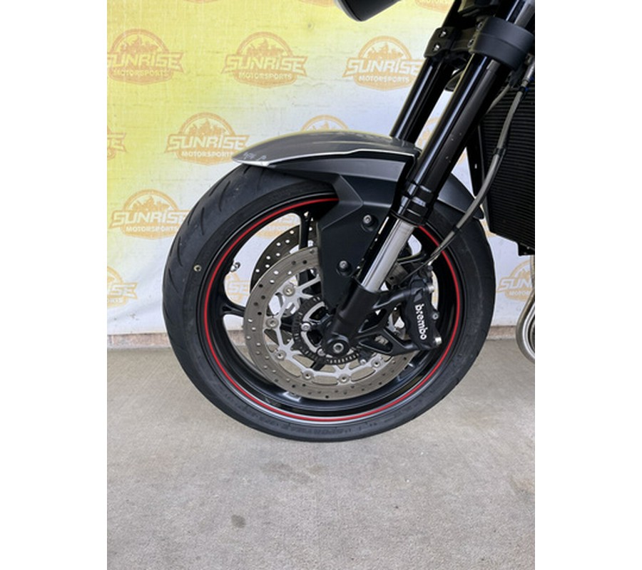 2018 Triumph Street Triple R RS