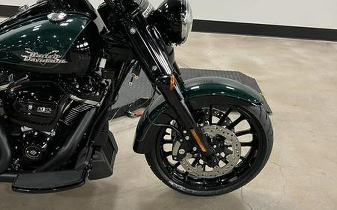 2024 Harley-Davidson® FLRT - Freewheeler®