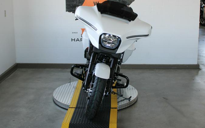 2024 Harley-Davidson Street Glide Grand American Touring FLHX