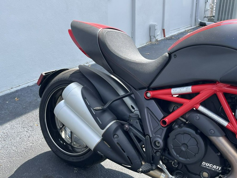 2013 Ducati Diavel Carbon