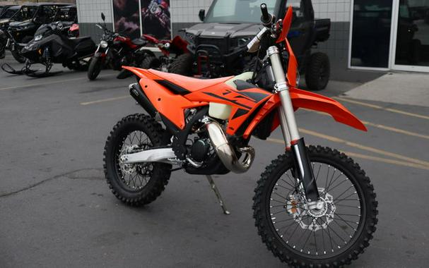 2025 KTM 150 XC-W