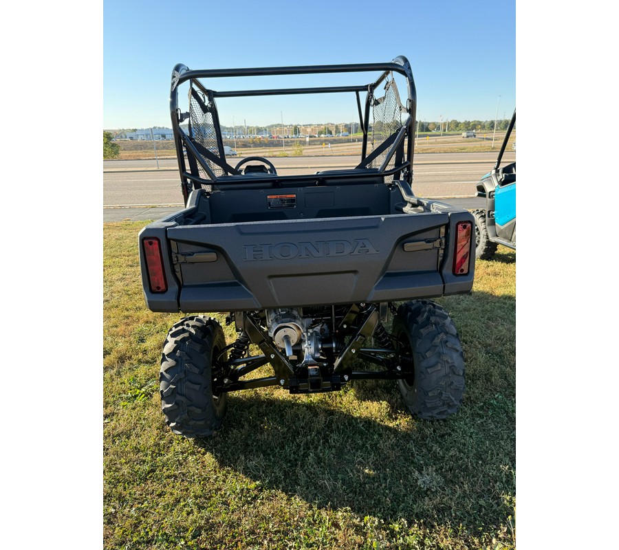 2026 Honda Pioneer 700 Deluxe