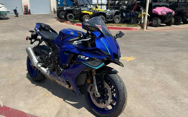 2026 Yamaha YZF R1