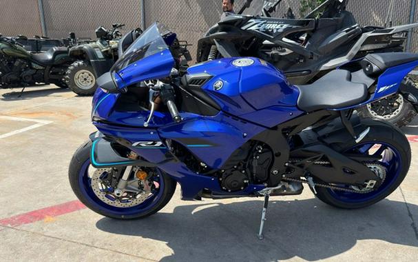 2026 Yamaha YZF R1